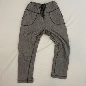 Lululemon on the fly capris